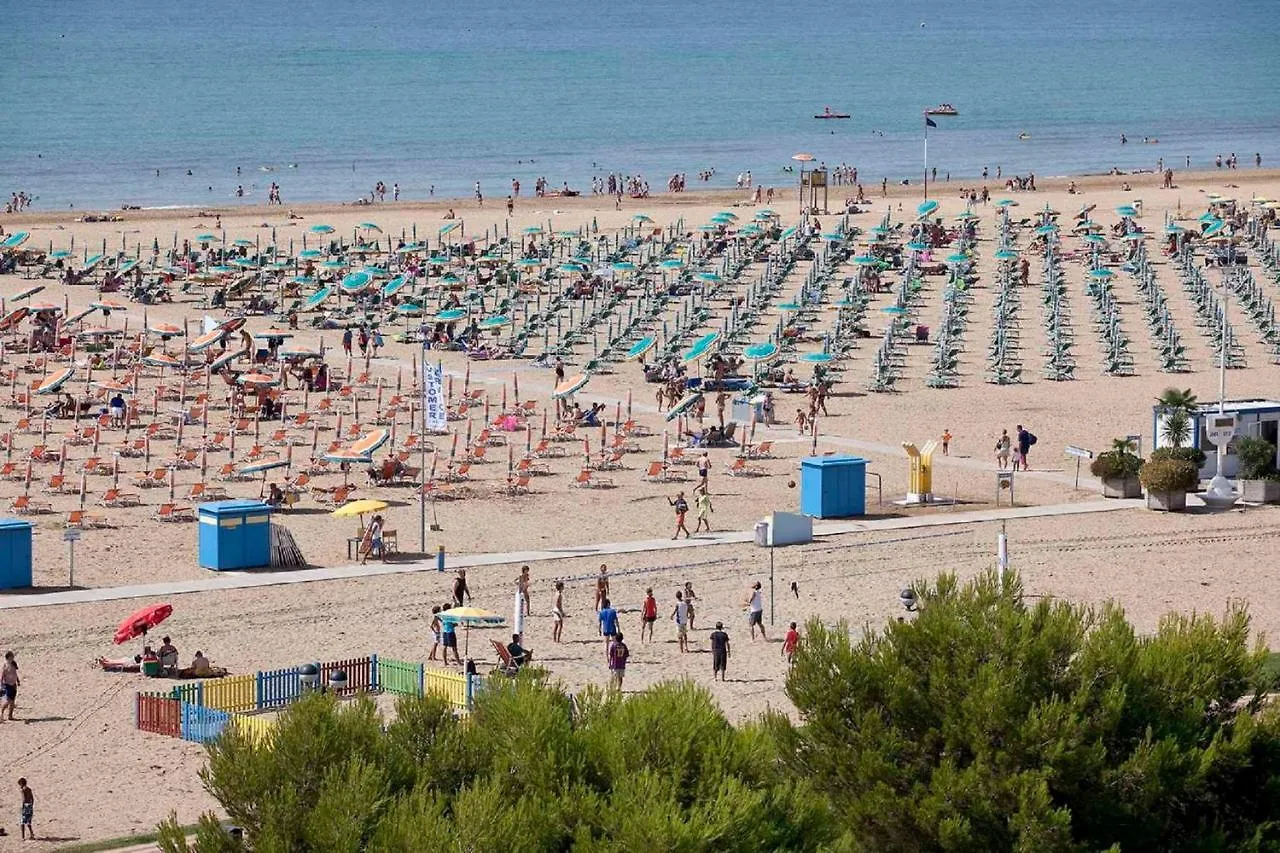 Apartment In Bibione 38290