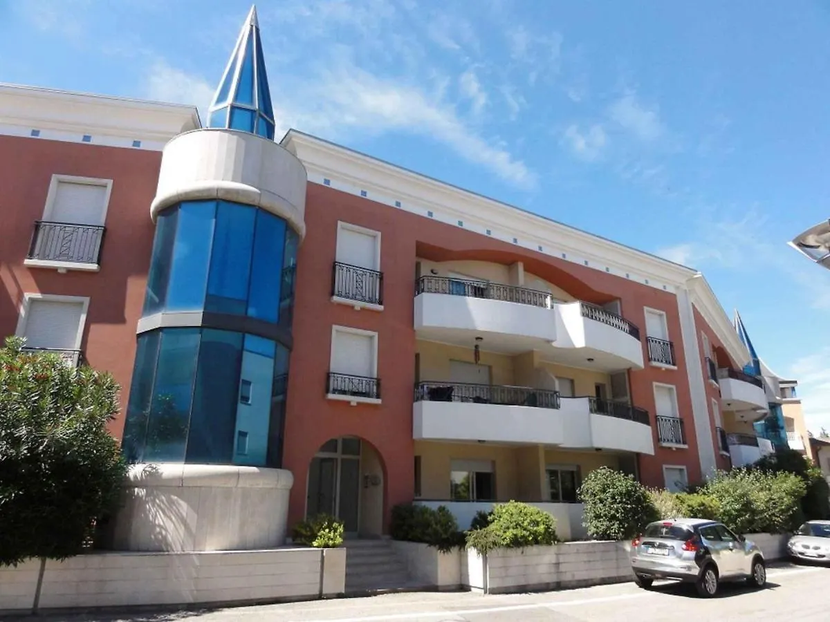 Apartment In Bibione 38290 Italy