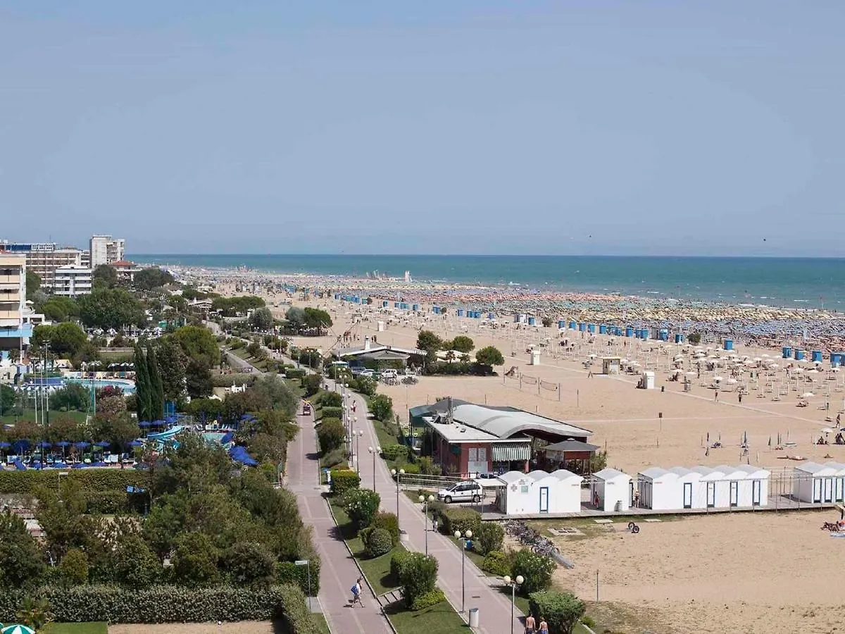 Apartment In Bibione 38290